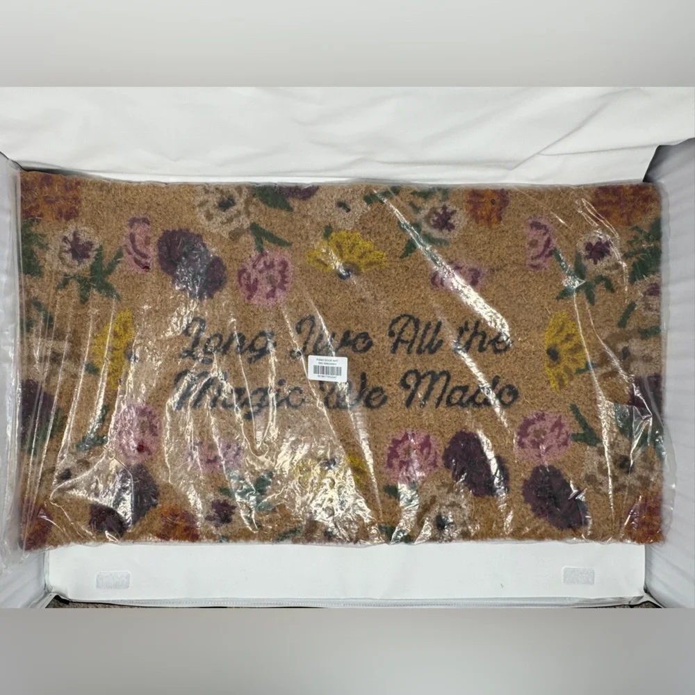 BRAND NEW! Taylor Swift Acoustic Piano door mat ‘Long Live” lyrics - Picture 4 of 4